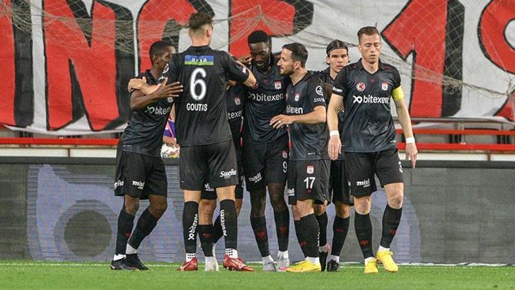 Antalyaspor - Sivasspor: 1-2