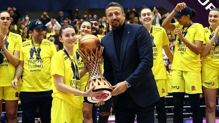 Hidayet Türkoğlu: Kadın basketbolunda güzel bir yıl geçirdik