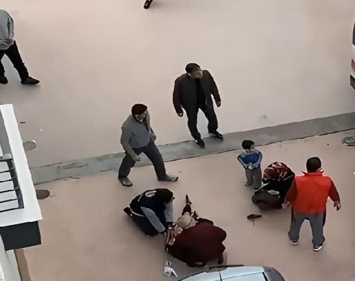 Balkondan düşen 7 yaşındaki Ahmet, yaşamını yitirdi