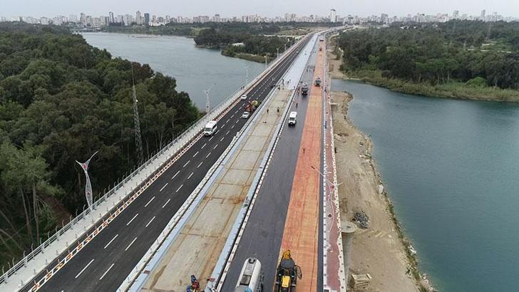 'Adana 15 Temmuz Şehitler Köprüsü' açıldı