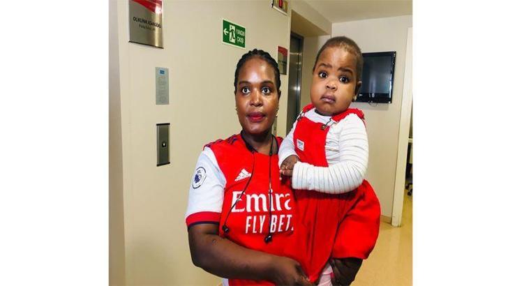 Ugandalı minik Ariana, Antalya'da şifa buldu