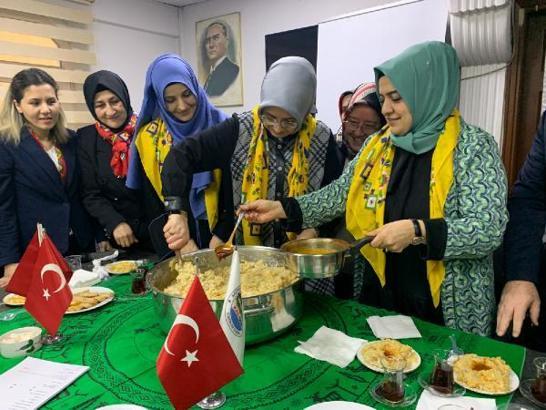 AK Parti 2'nci Bölge Milletvekili Adayı İlhan, hemşehrileri ile buluştu