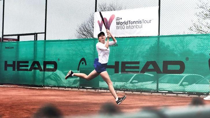 Berfu Cengiz, W60 Istanbul 23 April Cup’ta finale yükseldi