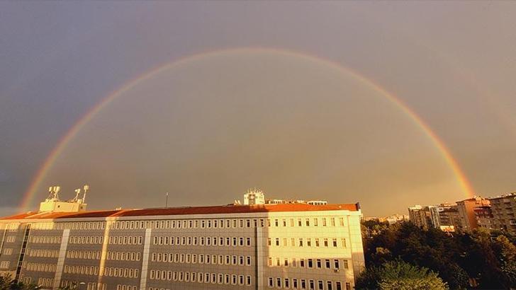 Diyarbakır'da çift gökkuşağı seyirlik manzara oluşturdu