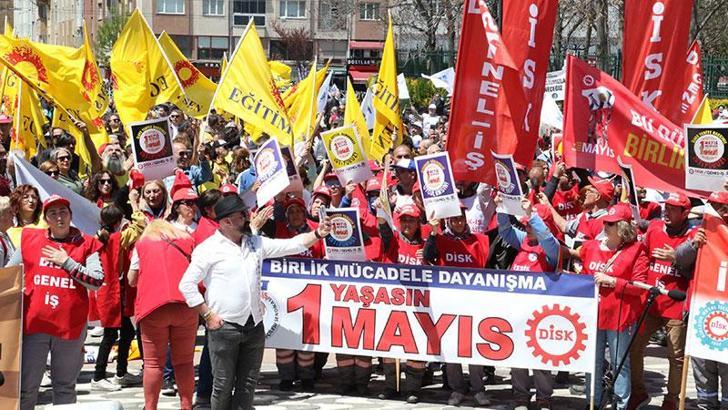 Eskişehir’de 1 Mayıs kutlamalarında 'pankart' gerginliği