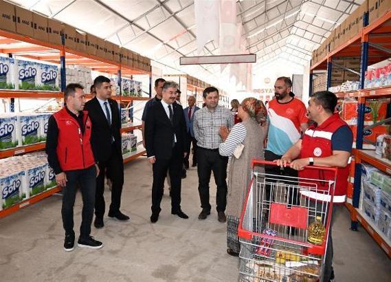 Osmaniye’deki sosyal marketler, afetzedelerin hizmetinde