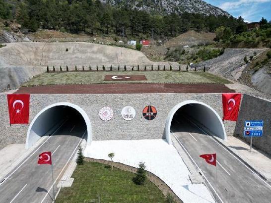 Yeni Zigana Tüneli’nden geçen sürücüler memnun kaldı