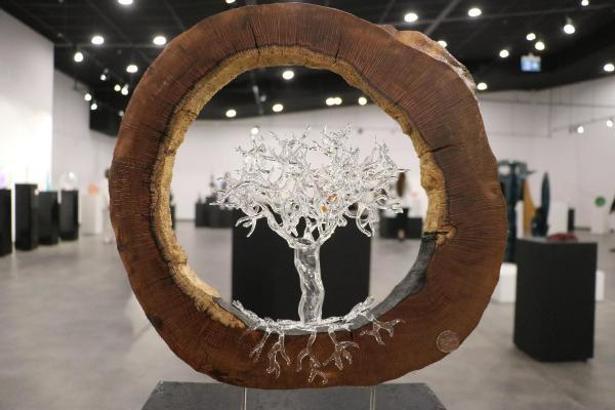 Cam Bienali, depremzedeler ve öğrencilere umut olacak