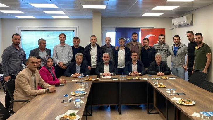 Türk-İş'ten Lütfü Türkkan'a tepki