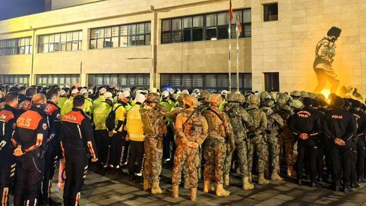 Afyonkarahisar'da 'kökünü kurutma' operasyonu; 112 gözaltı