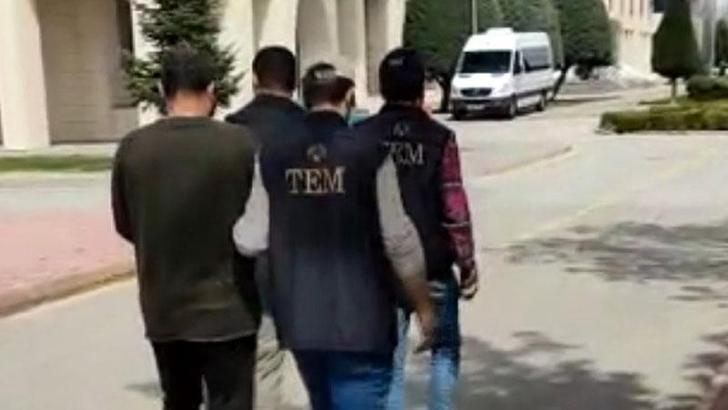 FETÖ üyeliğinden kesinleşmiş hapis cezasıyla aranan 2 kardeş yakalandı