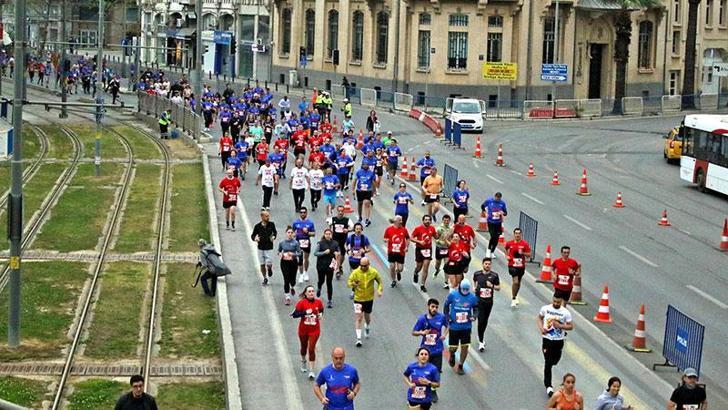 İzmir'de maraton günü