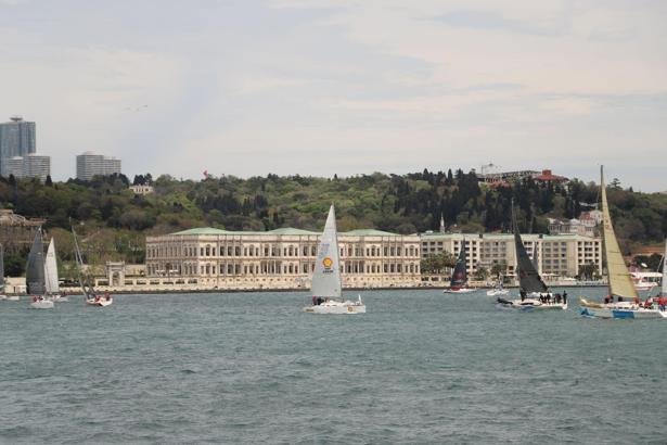 İstanbul Boğazı'nda BAU Bosphorus Sailing Cup heyecanı