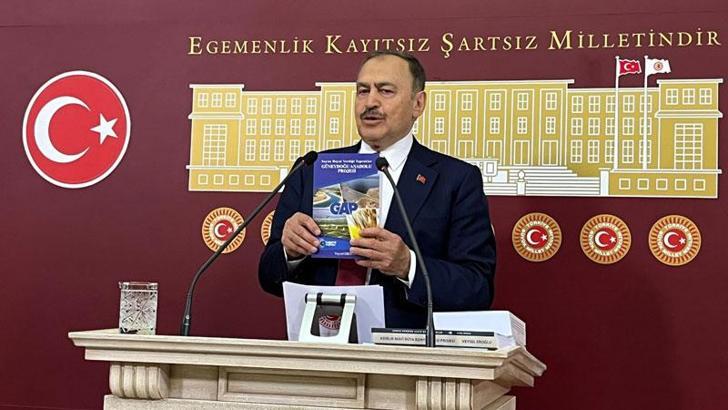 AK Parti'li Eroğlu, GAP'ı kitaplaştırdı