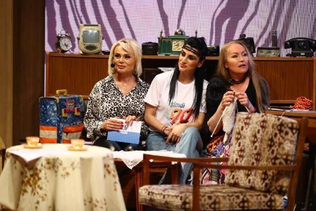 Mustafa Topaloğlu ve Mahmut Tuncer’den Anneler Günü kutlaması