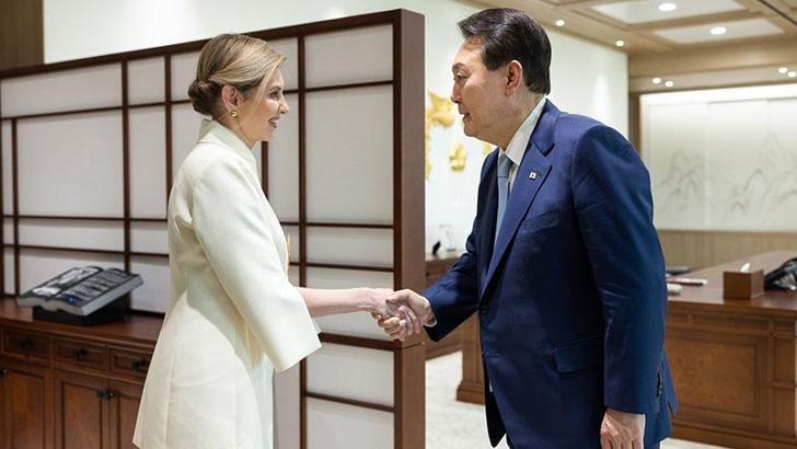Olena Zelenska, Güney Kore lideri Yeol ile görüştü