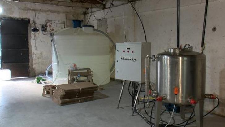 Arnavutköy'de sahte etil alkol üreten imalathaneye baskın: 2 gözaltı