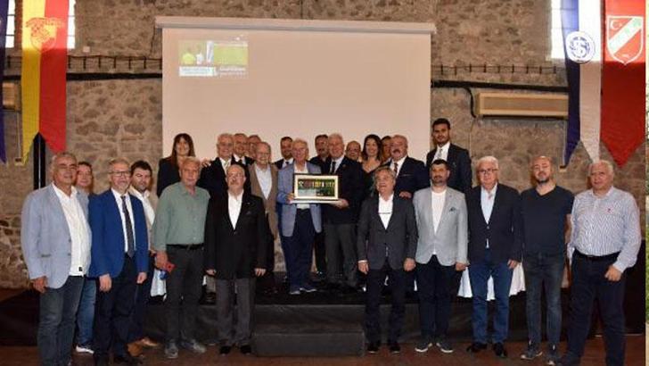 İZVAK'ta mali genel kurul yapıldı