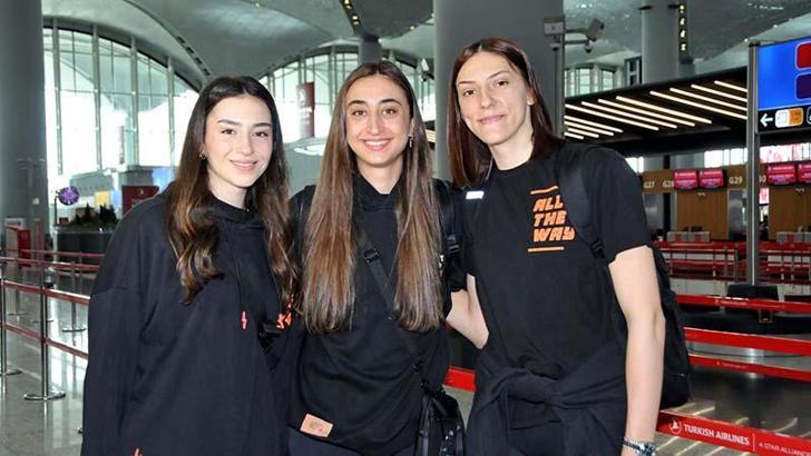 Eczacıbaşı Dynavit, Süper Final için İtalya'ya gitti