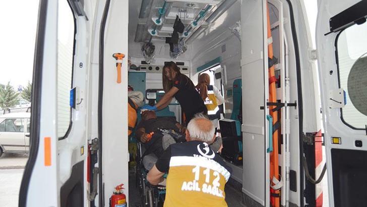 Fırtınada başına cam düşen lastikçi yaralandı