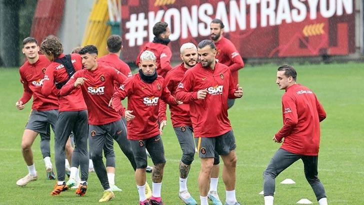 Galatasaray, savunma ve hücum çalıştı