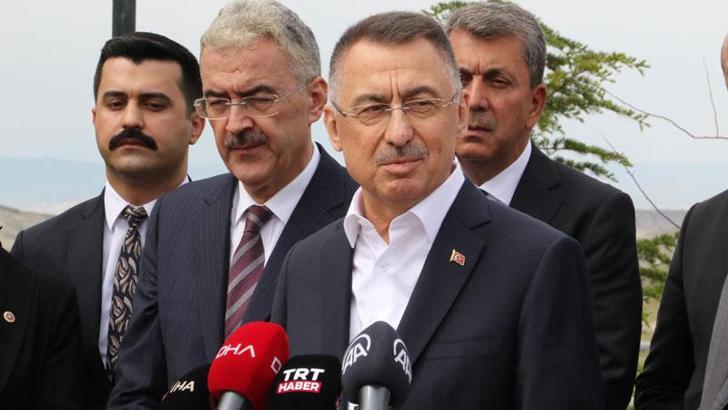 Fuat Oktay: Burunlarının diplerini göremeyecek kadar makam mevki peşine düşmüş durumdalar