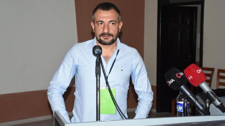 Altay'da Başkan Dündar beklemede