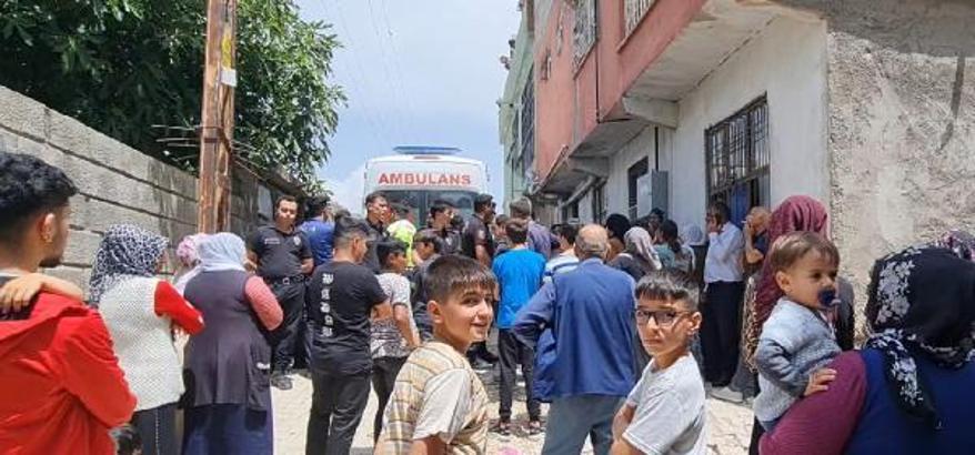 Tartıştığı eşini bıçaklayarak öldürdü