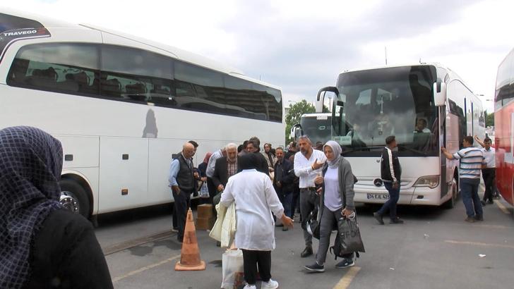 Ak Parti İstanbul İl Başkanlığı'ndan farklı şehirde oy kullanacaklar için 815 otobüs