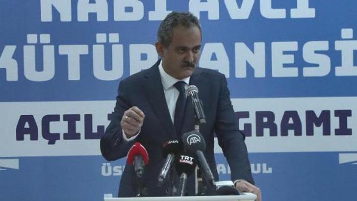 Bakan Özer: Kimsenin gençlerimizi 'z kuşağı' şu, bu kuşağı olarak nitelemeye hakkı yok