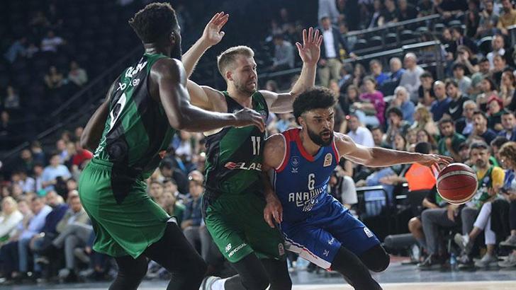 Anadolu Efes yarı finale yükseldi