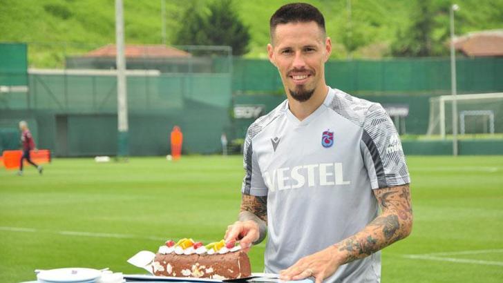Marek Hamsik'e veda pastası