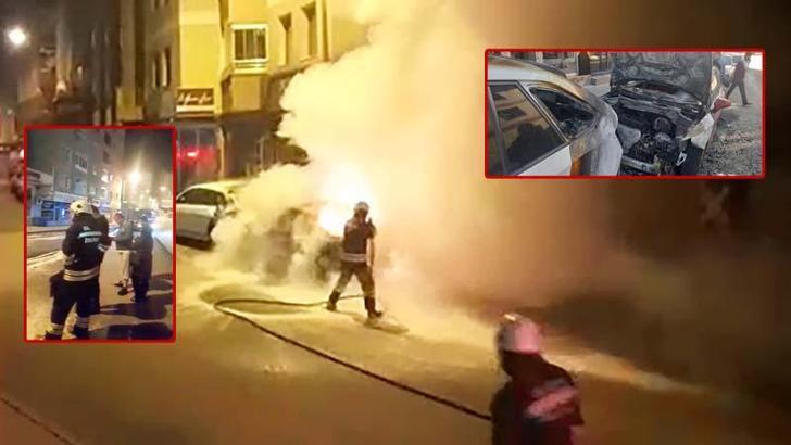 Park halindeki 2 otomobil, yangında kullanılamaz hale geldi