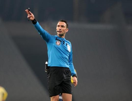 Galatasaray - Fenerbahçe derbisini Abdulkadir Bitigen yönetecek