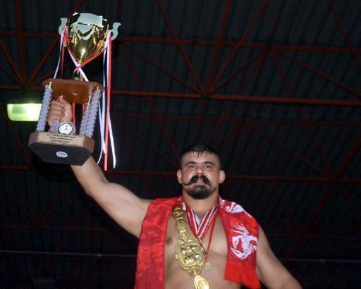 Başpehlivan Cengizhan Şimşek'e 3 ay 15 gün hak mahrumiyeti cezası