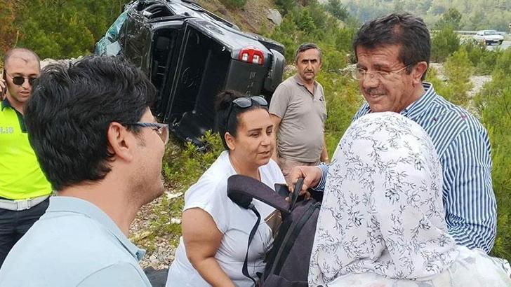 Eski Bakan Zeybekci kazada yaralandı