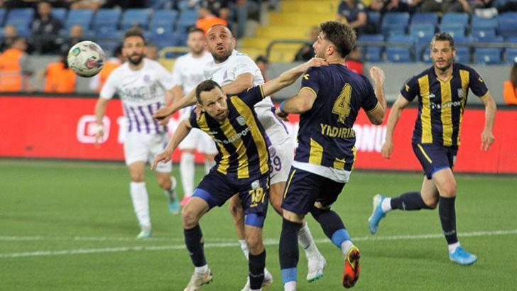 Belediye Derince Spor, TFF 2’nci Lig’e yükseldi