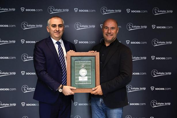 Kulüpler Birliği’nden Dreyfus’a teşekkür plaketi