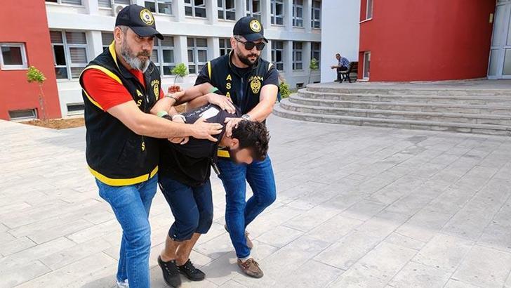 Yaralı polislerle ilgili yorumu, yardım için telefonunu verdiği kişinin yaptığını söyledi