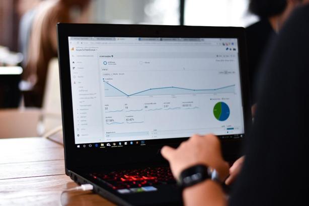 Dijitalde doğru araçları kullanarak markalaşmak önem kazanıyor