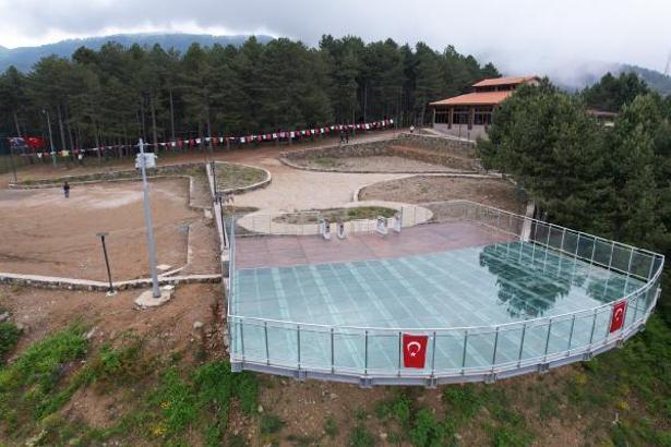 Zorkun Yaylası cam seyir terasında son aşamaya gelindi