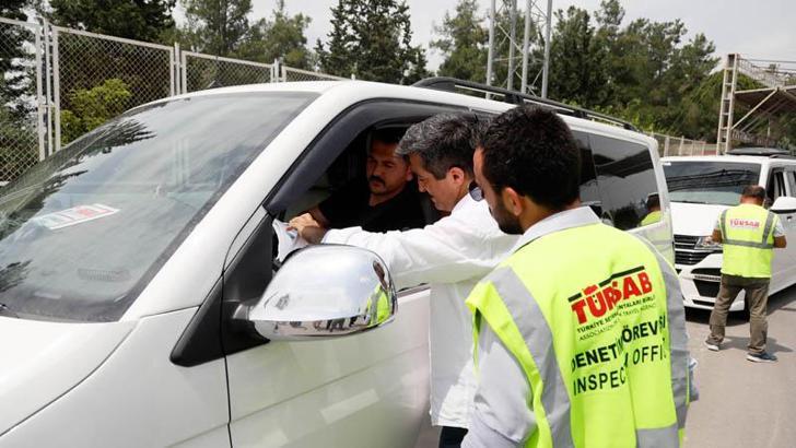Antalya Havalimanı'ndaki 'korsan transfer' sivil polise takıldı