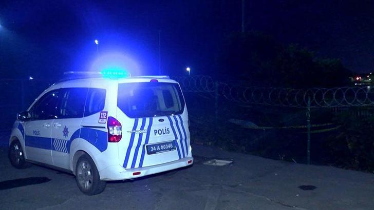 Fatih'te sahil kenarında ceset bulundu