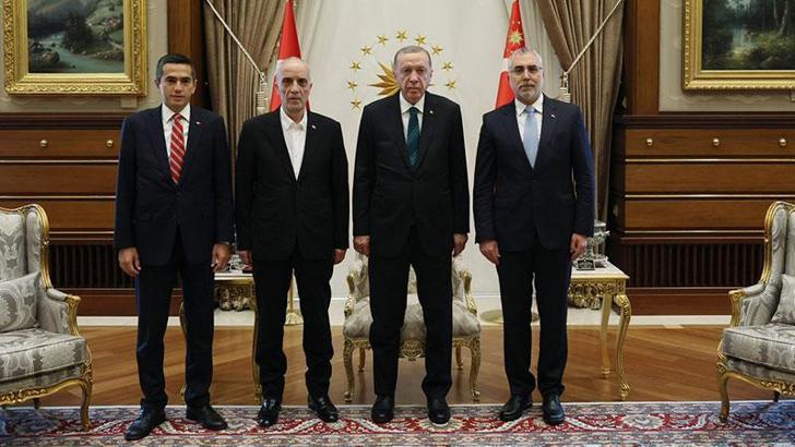 Cumhurbaşkanı Erdoğan, Asgari Ücret Komisyonu tarafları ile bir araya geldi
