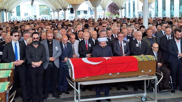 Kılıçdaroğlu'nun başdanışmanı Nuhut, son yolculuğuna uğurlandı