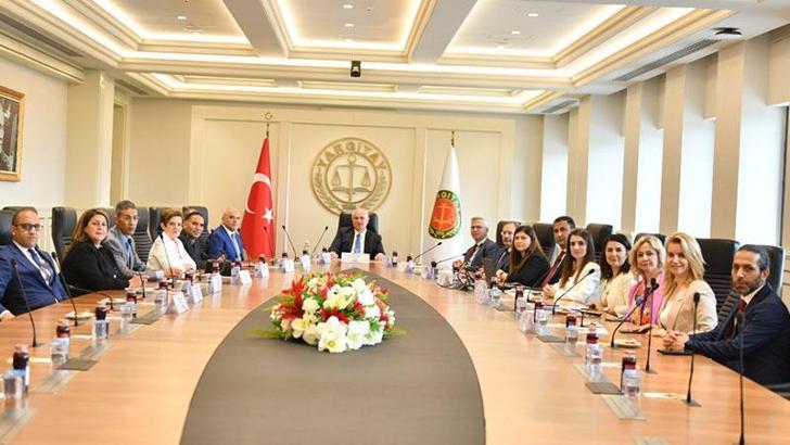 Yargıtay Başkanı Akarca, Cezayir Cumhuriyeti Yüksek Yargı Okulu Müdürü Djadi ve beraberindeki heyeti kabul etti