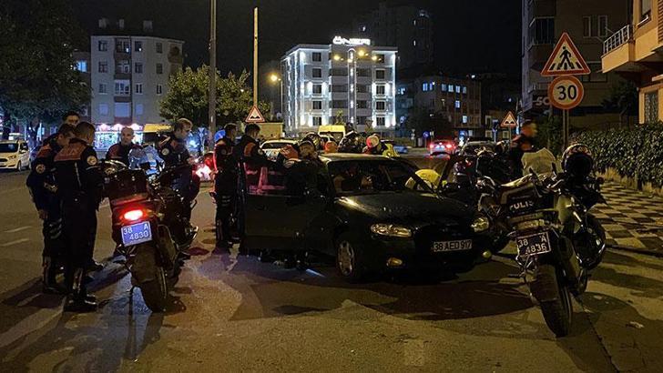 Kayseri'de polisten kaçan 2 şüpheli, uyuşturucuyla yakalandı