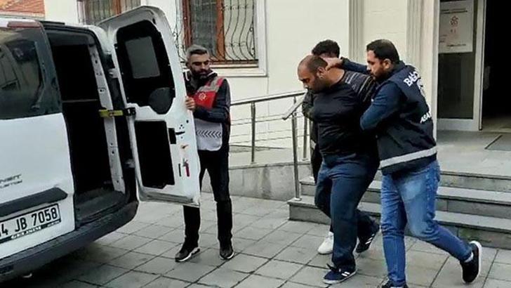 Annesini vahşice öldürmüştü ilk kez hakim karşısına çıktı