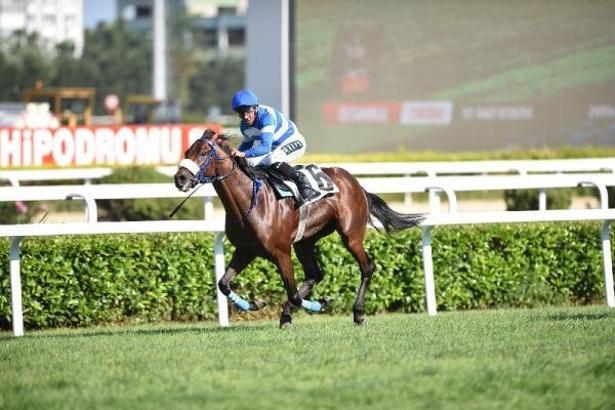 97. Gazi Koşusu'nun ödül töreni yapıldı