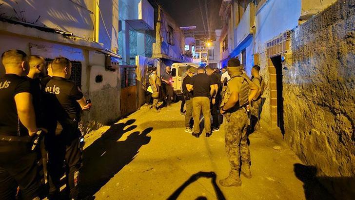 Akrabalar arasındaki alacak-verecek kavgası kanlı bitti: 1 ölü, 1 yaralı